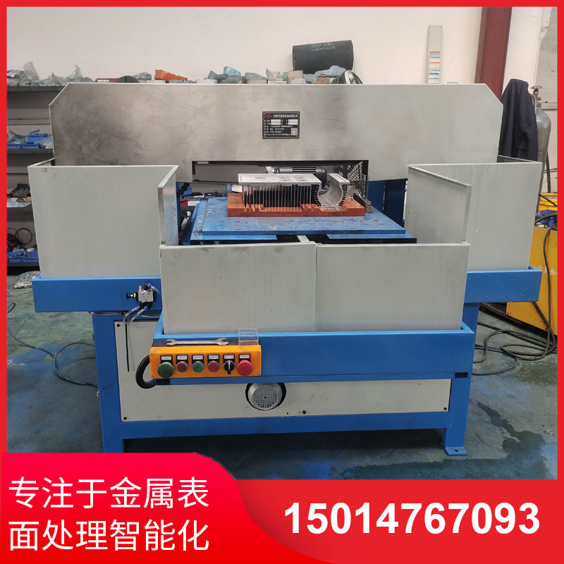 鋁(lv)材直紋(wen)拉(la)絲機生(sheng)産供(gong)應(ying)