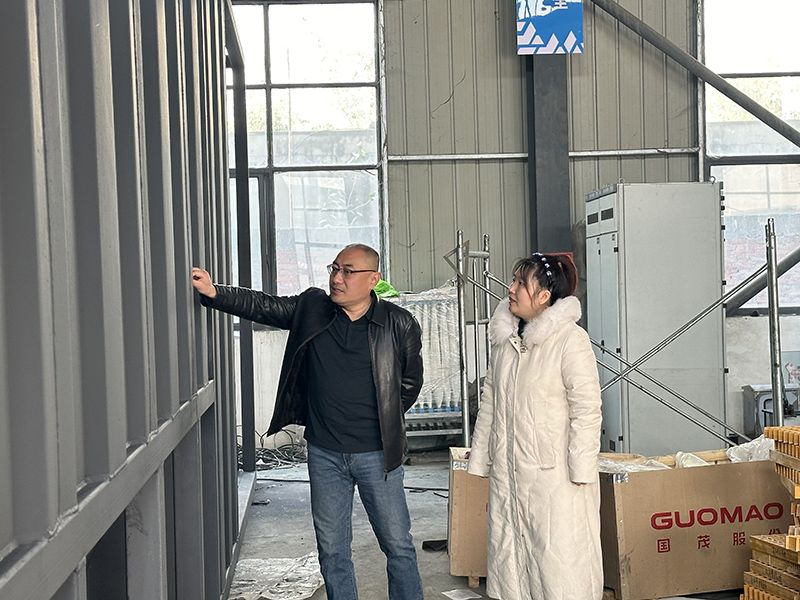 熱烈歡迎青島港項目(mu)荊總蒞臨我司視詧工作